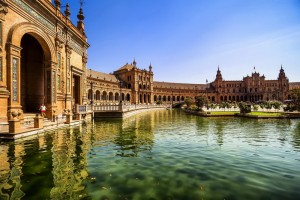 Sevilla Plaza de España lake