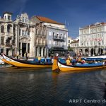 Photo of moliceiros in Aveiro