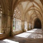 Photo of cloister in monastery of Batalha